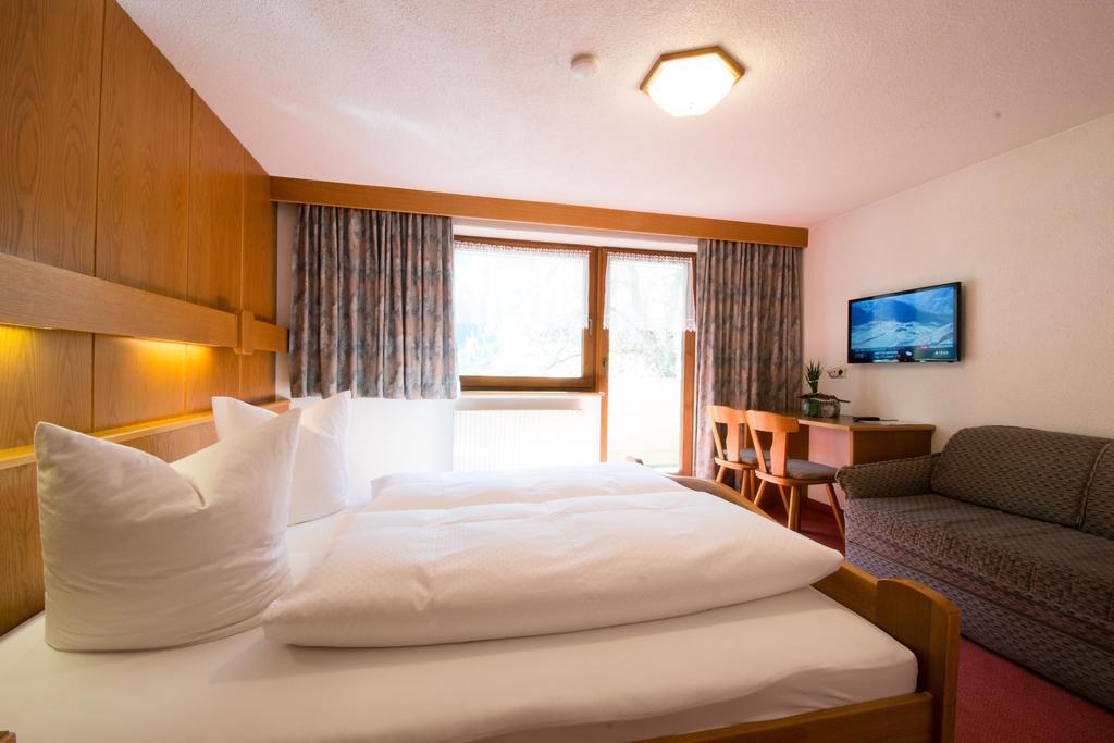 Hotel Garni Mathonerhof Ischgl Camera foto