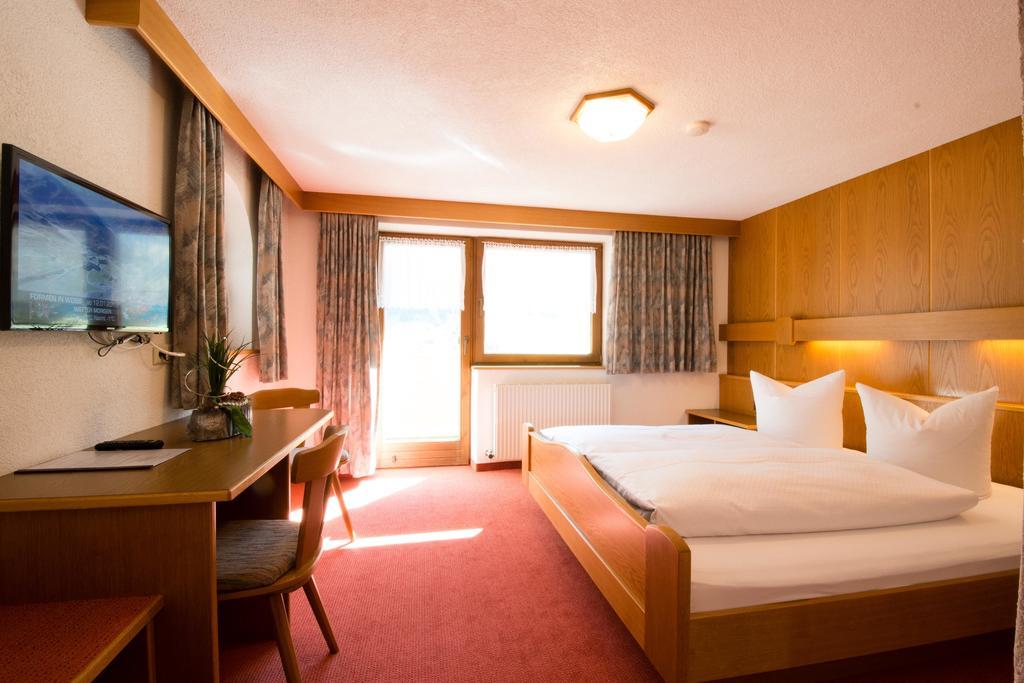 Hotel Garni Mathonerhof Ischgl Camera foto
